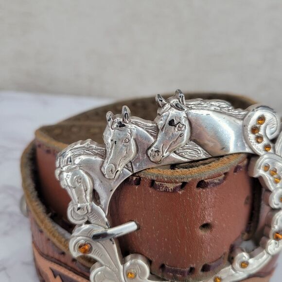 Enmon Vintage Brown Leather Belt with Silver Toned Oversized Horse Head Buckle - Picture 2 of 12
